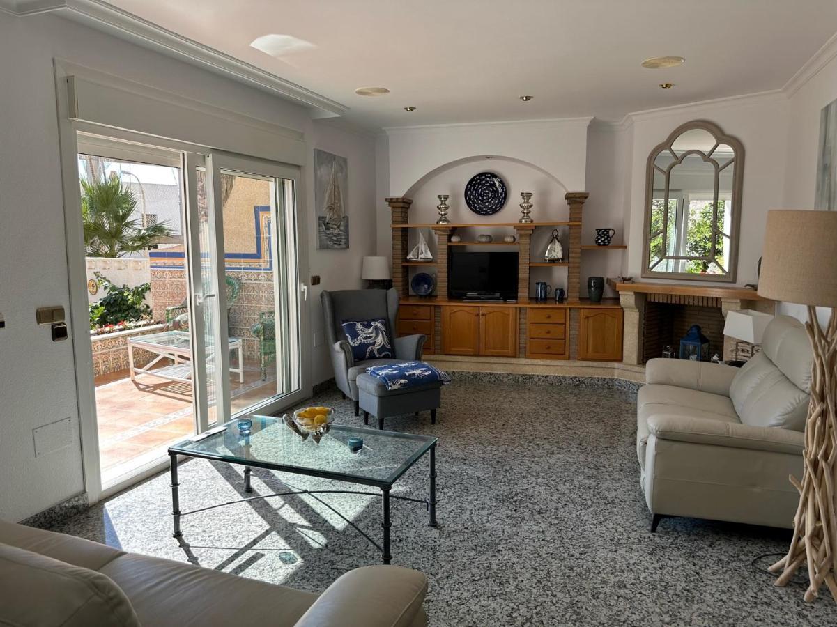 Large Villa Private Pool And Garden Near Beach روكيتاس ذي مار المظهر الخارجي الصورة