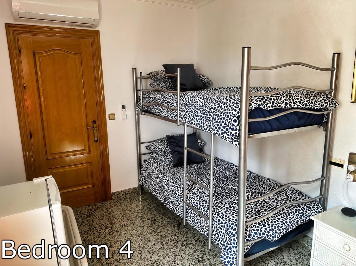 Large Villa Private Pool And Garden Near Beach روكيتاس ذي مار المظهر الخارجي الصورة
