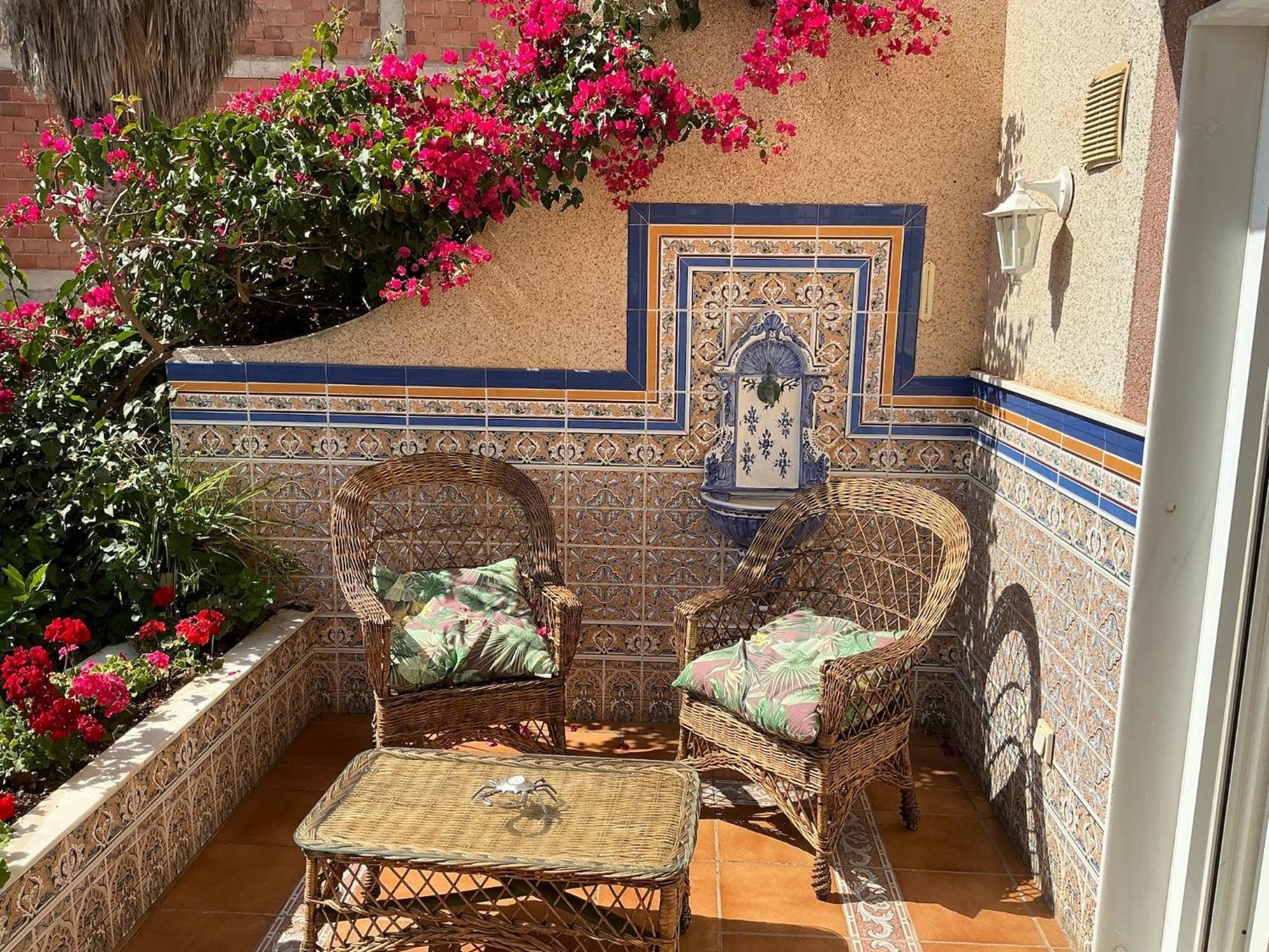 Large Villa Private Pool And Garden Near Beach روكيتاس ذي مار المظهر الخارجي الصورة